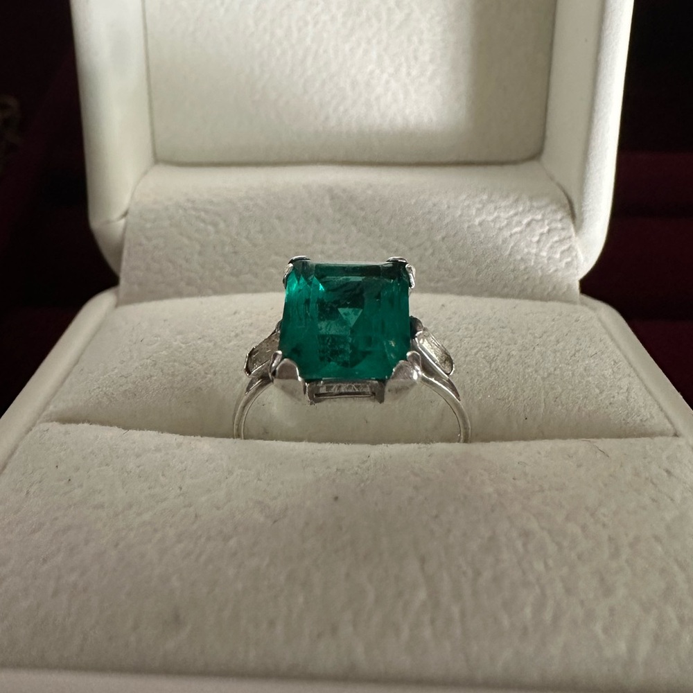 1920s Deco Ring - Sterling with Simulated Emerald Size 4.25